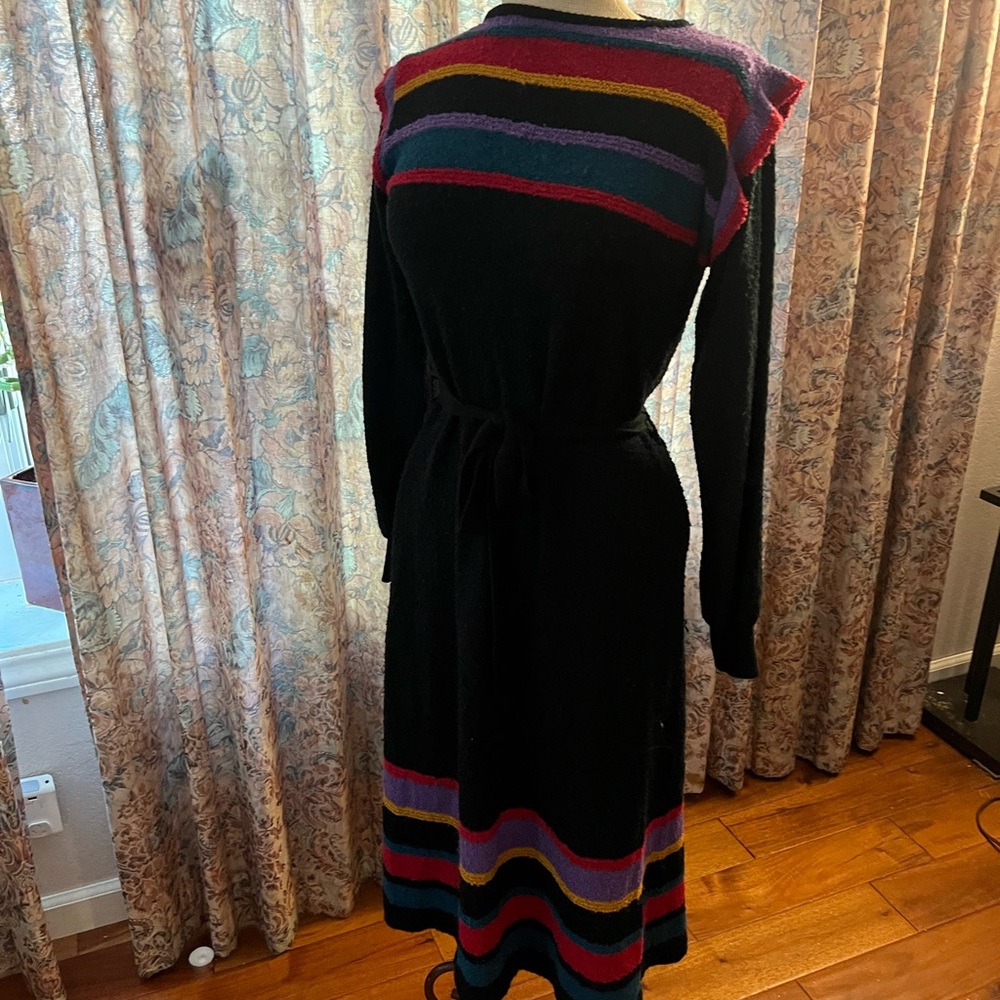 Elegant Multicolor Striped Knit Dress